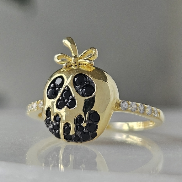 Disney Villians Snow White Poison Apple Ring, 925 Sterling Silver - Picture 5 of 12